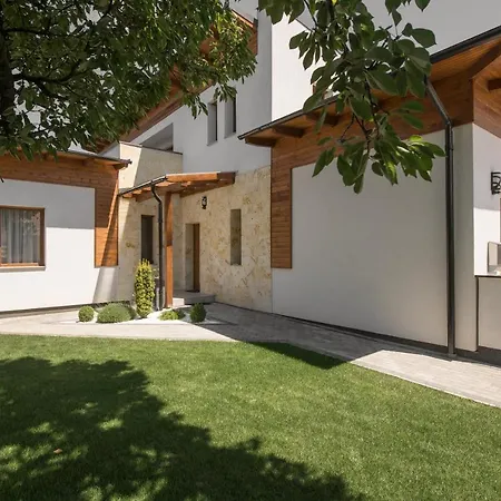 Eszterhaz * Balatonkeresztúr