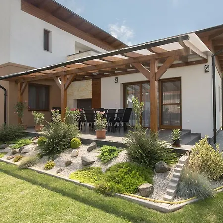 Villa Eszterhaz Balatonkeresztúr